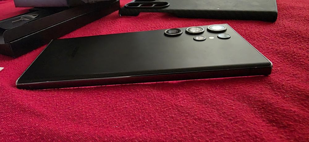 Samsung Galaxy S23 Ultra 512GB 12GB RAM Black ПЪЛЕН КОМПЛЕКТ!