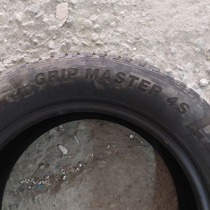 2 Anvelope all-sezon  215 60 R17