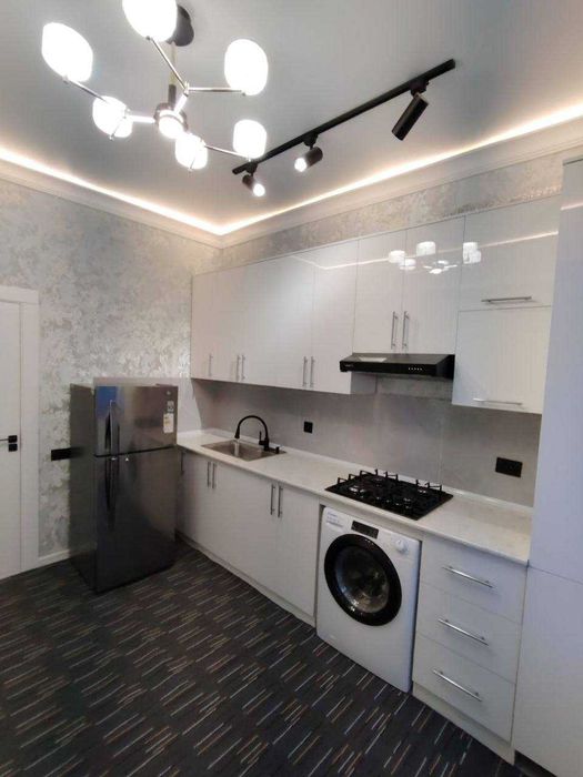 Сдаётся 1х квартира на 1 этаж орр 5-МИКР