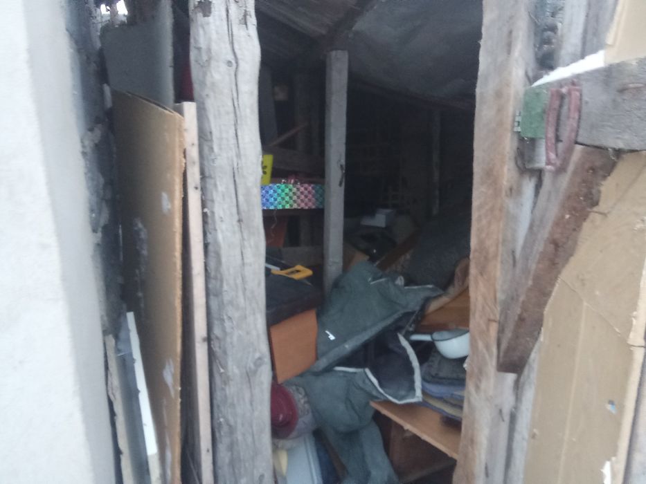 Недвижимость продам сарай- гараж