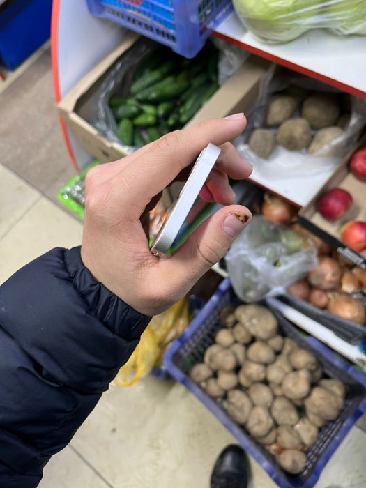 Продам айфон 12 мири