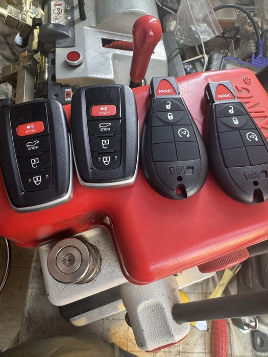 Автомобильные ключи с чипом