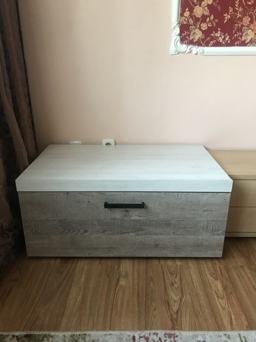 Продам тумбу