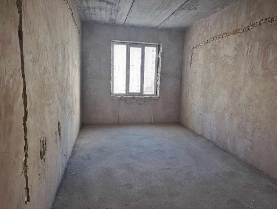 3х комнатная комната. Черновая шпатлевка