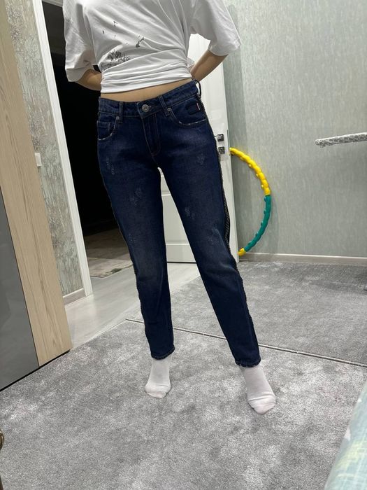 Брендовые джинсы от Alexander McQueen