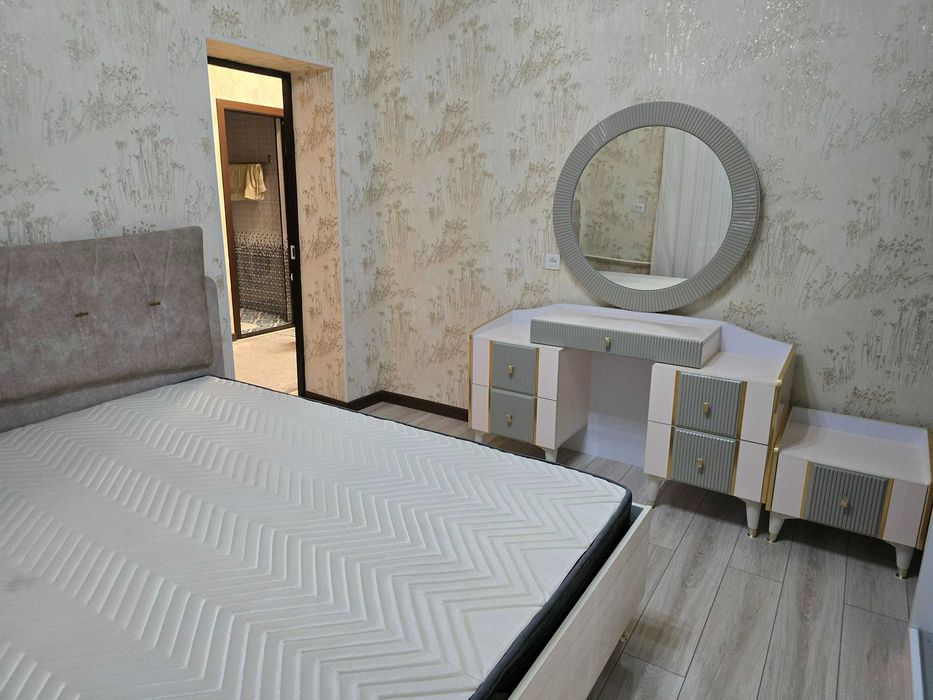 Аренда  Чиланзар - 1 кв-л  2//3//4 Высокопотолочка