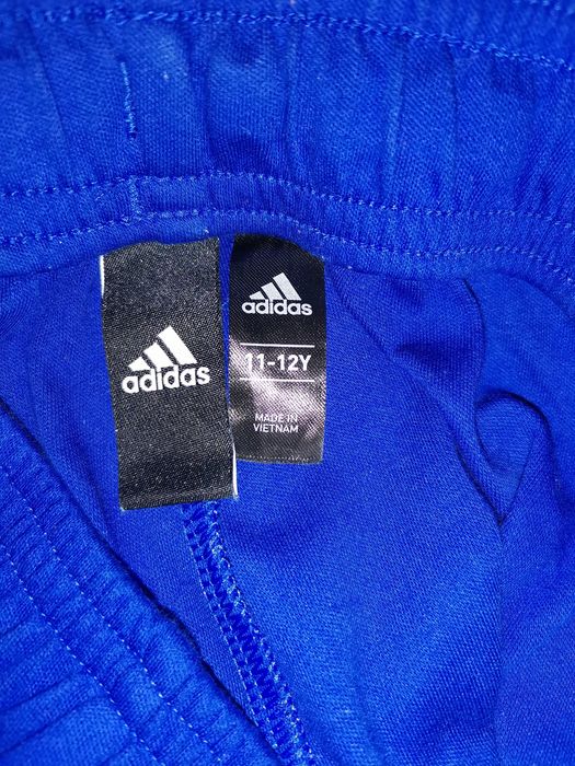 Adidas bumbac 11-12 ani ca noi