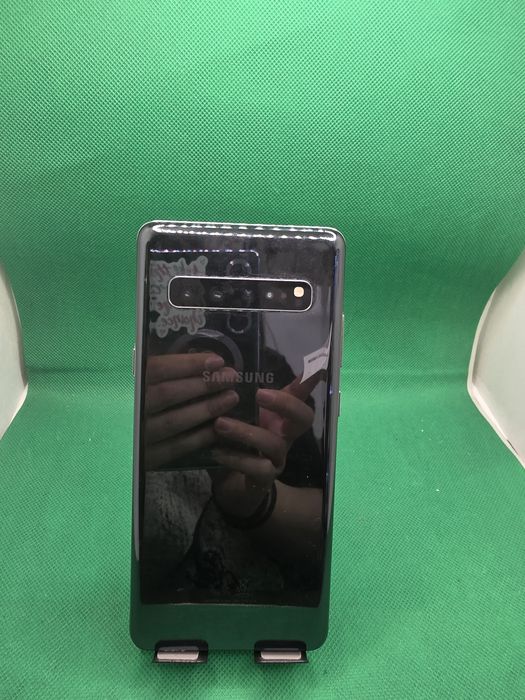 Samsung S10 5G 256/8GB•Amanet Lazar Crangasi •43707