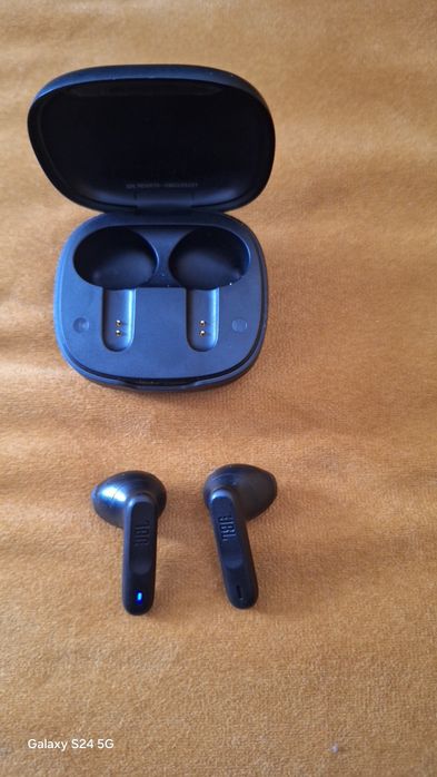 Căști wirless Jbl wave 300