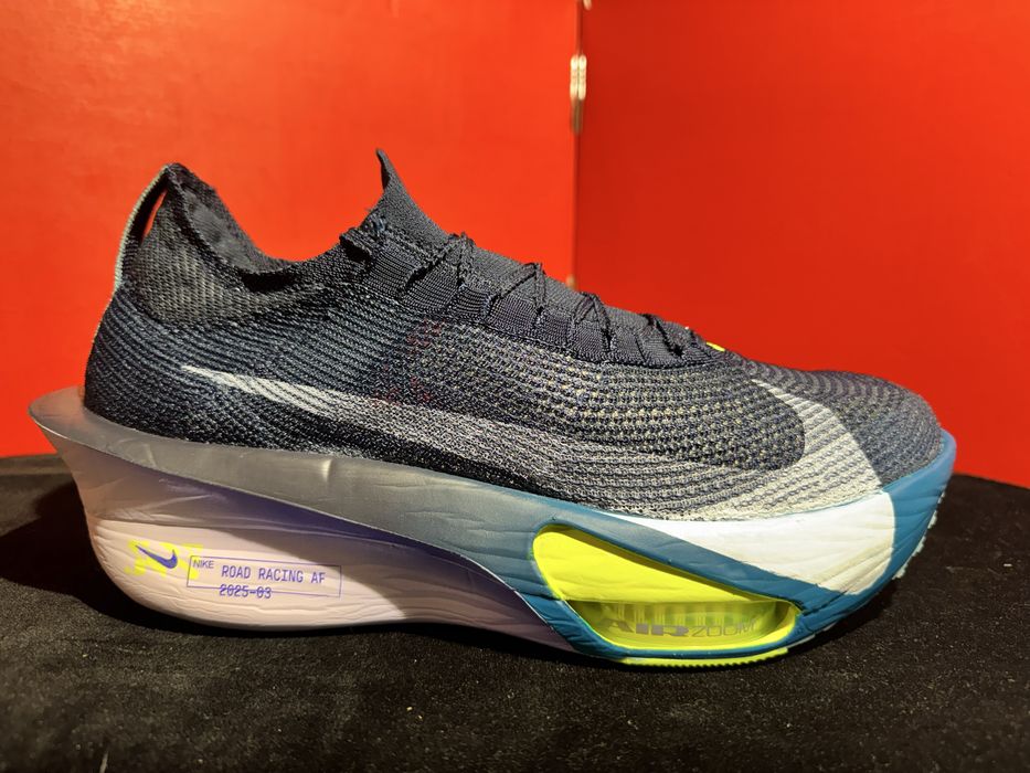 Оригинални! Nike Air Zoom Alphafly Next% 3 - 48.5 Shoemag