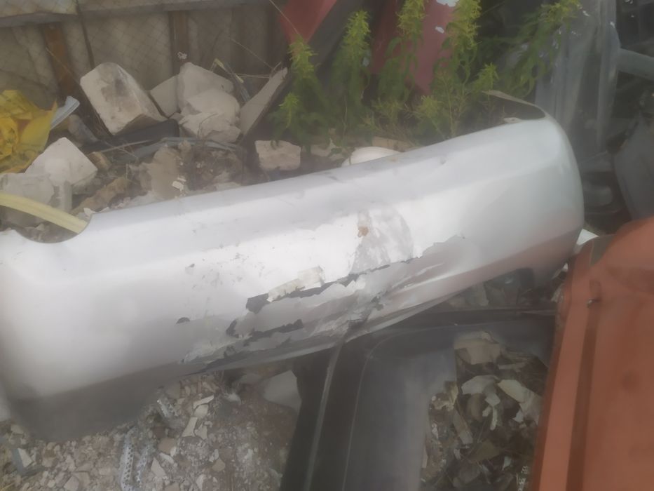 Бампер на камри 40