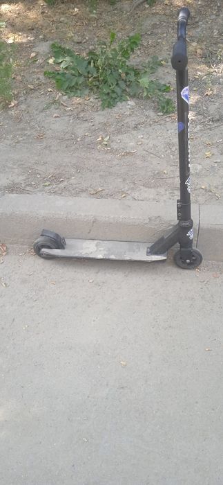 Продам трюковой самокат