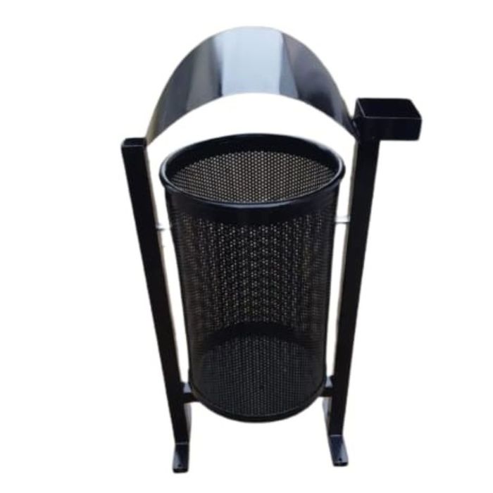 Cos de gunoi / gradina