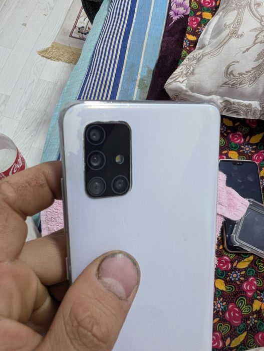 Samsung a51 4/64