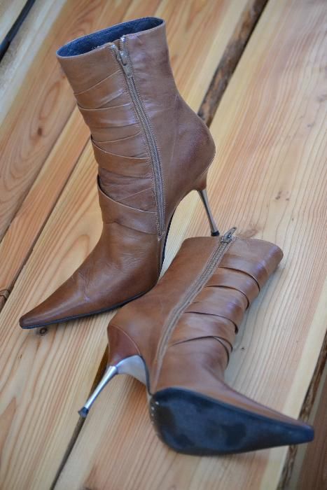 Cizme lux dama mar. 37 / Cizme originale Italy / Cizme club piele natu