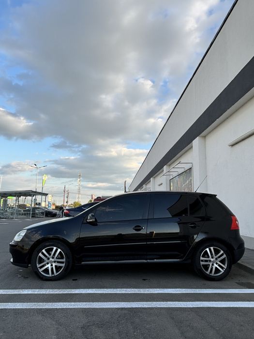 Vând VW Golf V! 1,9 TDI