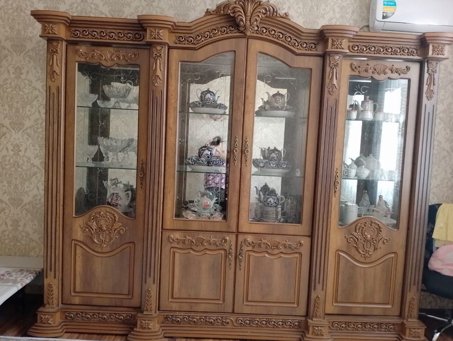 Продаëтся стенка