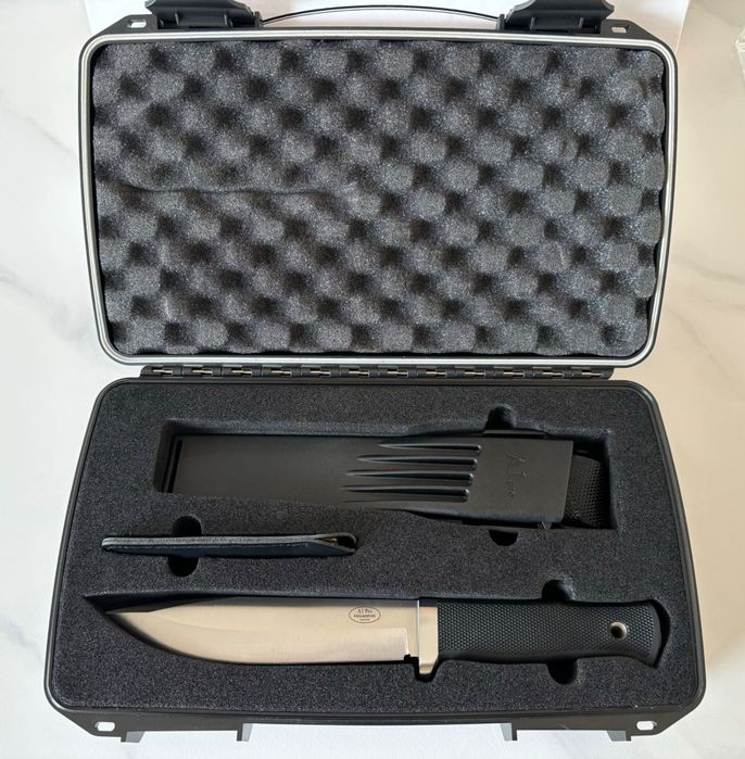 Cutit de supravietuire Fallkniven A1 Pro si Cutit FOX Meskwaki Tracker