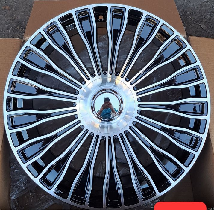 Monza Treker R18 Maybach 5×105