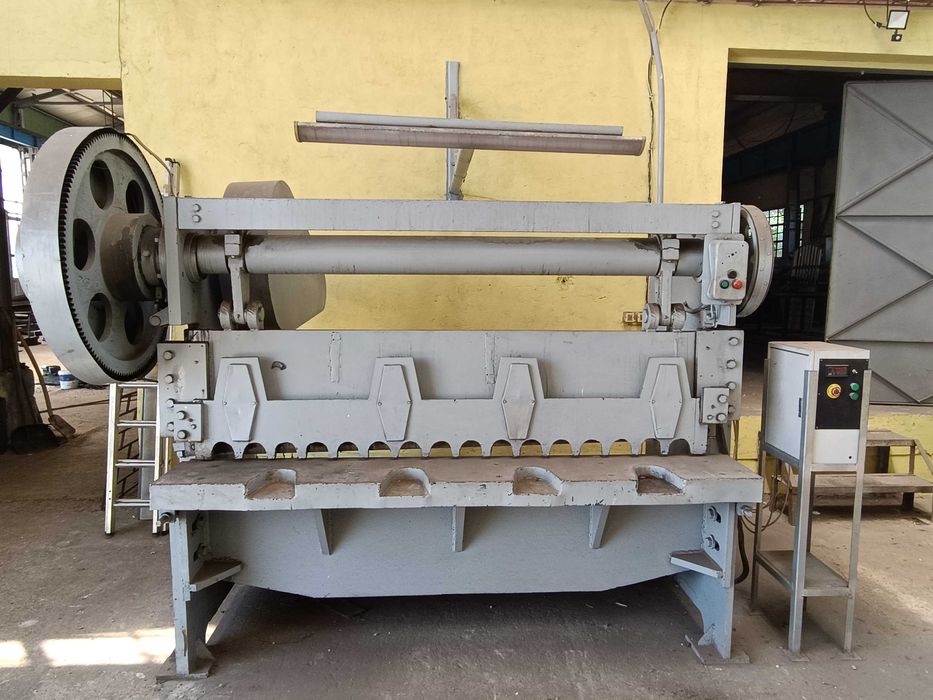 Гилотина с ширина 2м