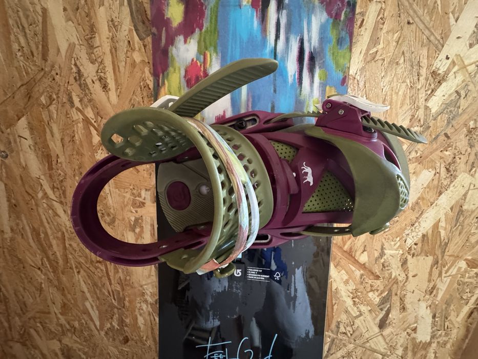 Placă snowboard Burton Feelgood – 149 cm + legături