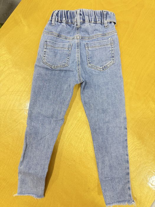 Джинсы на девочку 5 лет