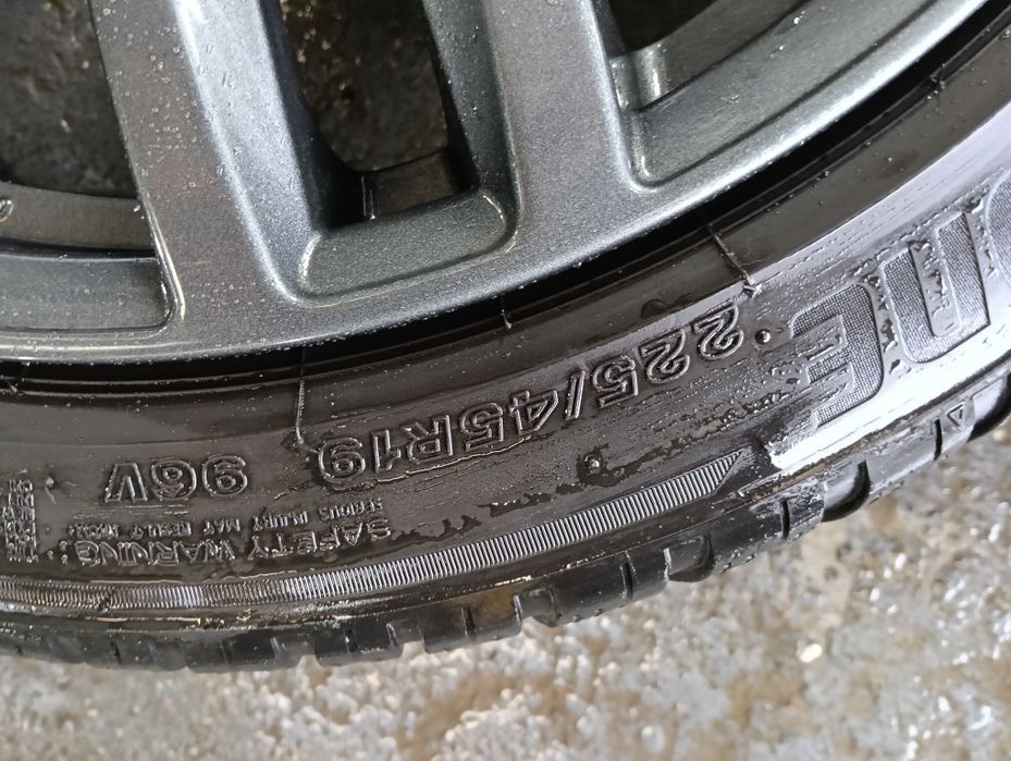 Jante BMW Audi 19 " 5x112 cu cauciucuri Bridgetstone M+S dot 23  225/45R19