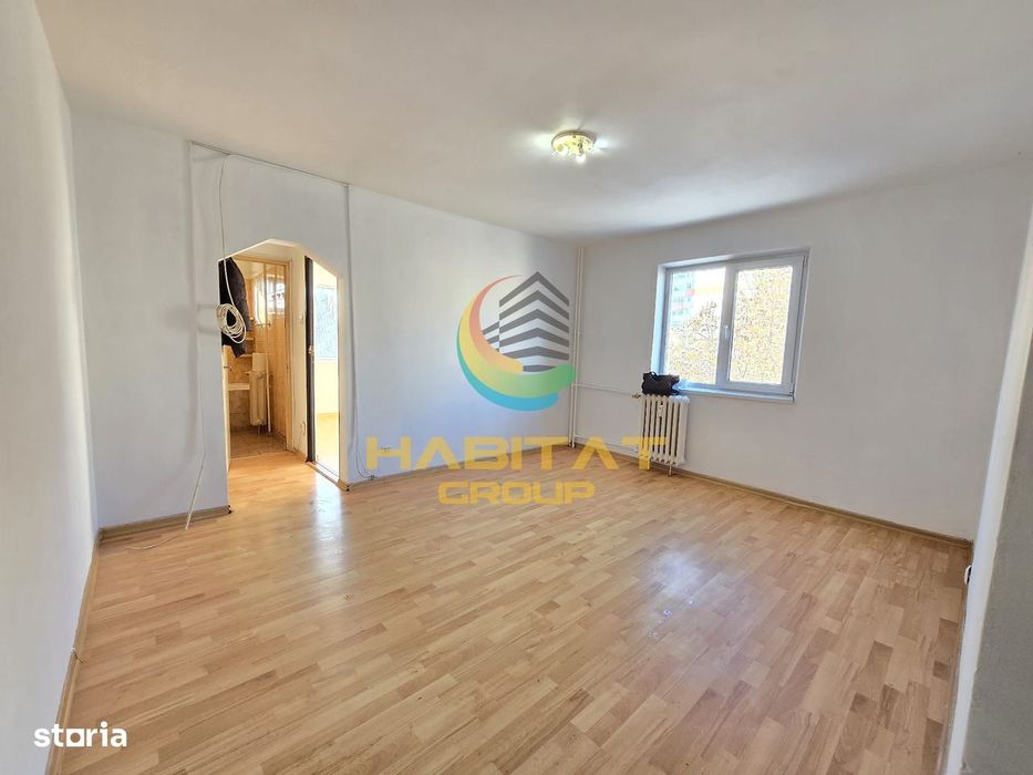 Apartament 2 camere etaj 3 Liber