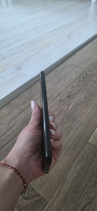 Huawei mate 20 lite като нов ползван малко