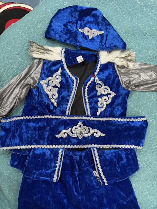 Продам казахский костюм