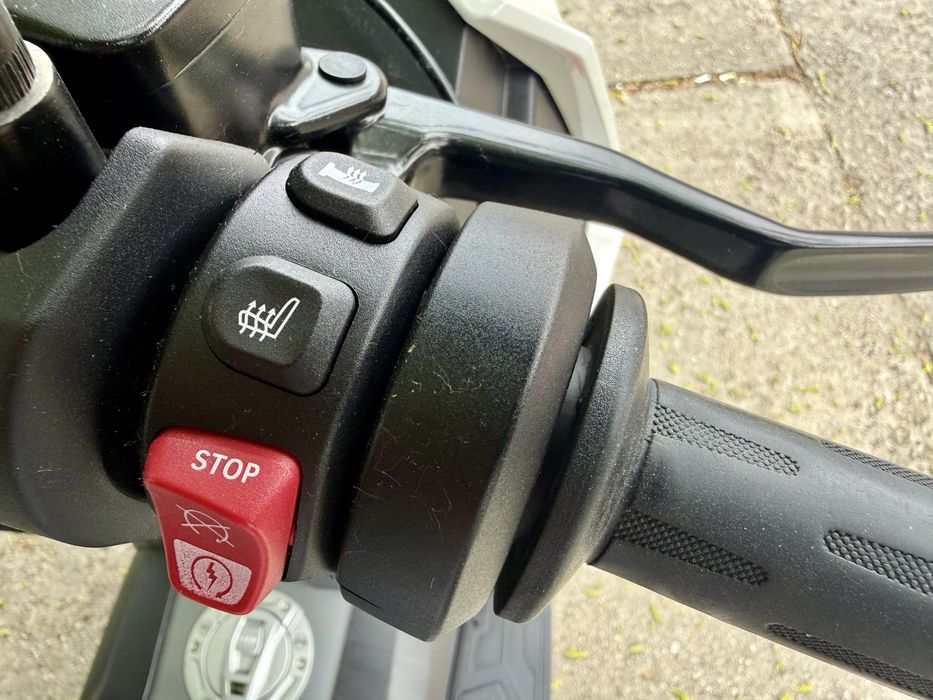 Scuter - BMW C400X - Sport - 2024 - TVA deductibil - Garantie BMW - Posibilitate preluare leasing (3500 Euro cu 146 Euro rata))