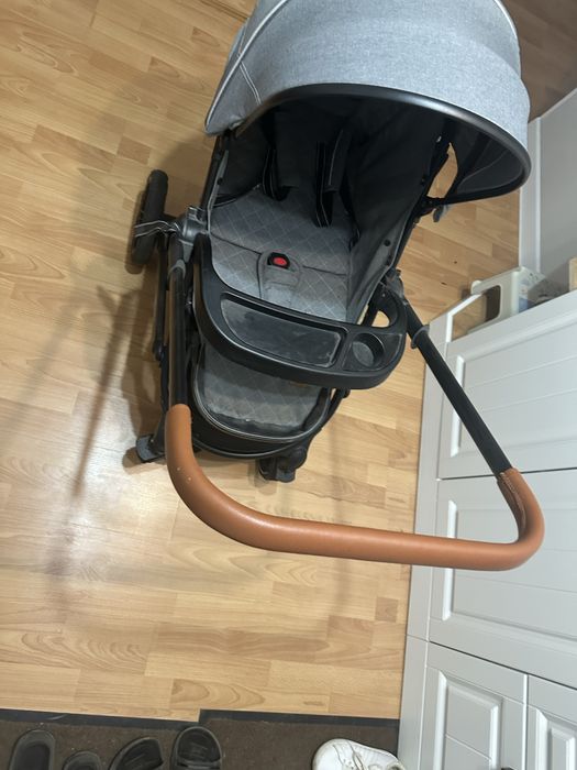 Продам детскую коляску