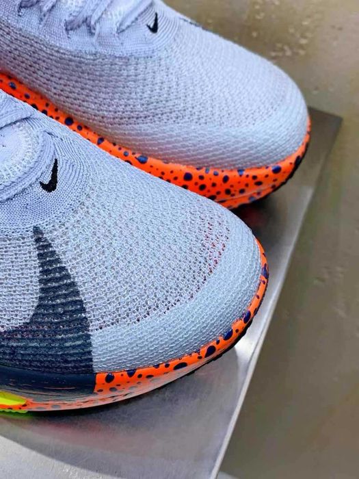 Продавам нови мъжки маратонки с кутия Nike Air Zoom Alphafly NEXT% 3  Olympic Safari