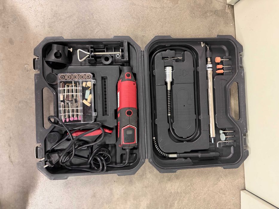 044107	Шлифовалка права 170W LCD с жило и стойка RD-MG09