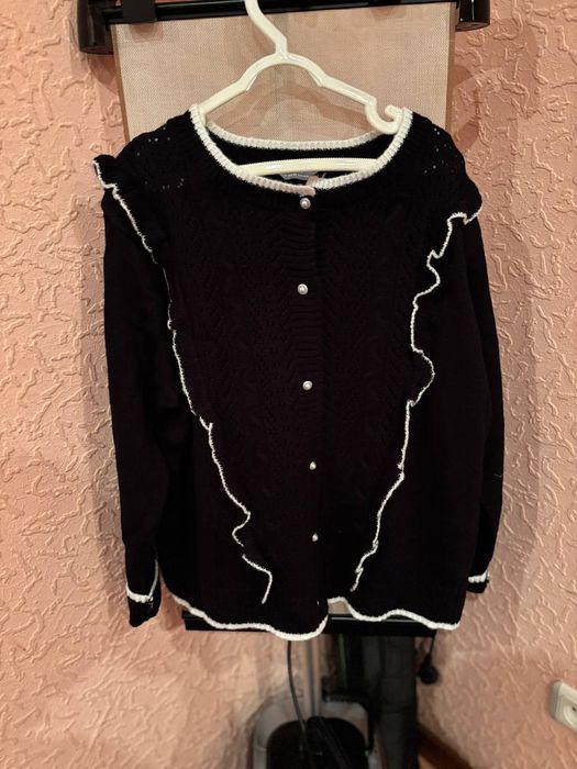 Продаю женскую кофту