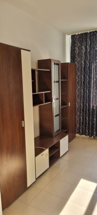Se oferă spre închiriere garsoniera