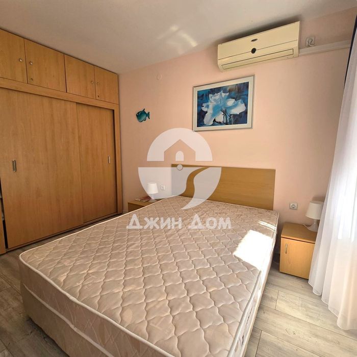 Апартамент с ЧАСТИЧНА ГЛЕДКА МОРЕ в Марина Вю Форт Бийч, Елените