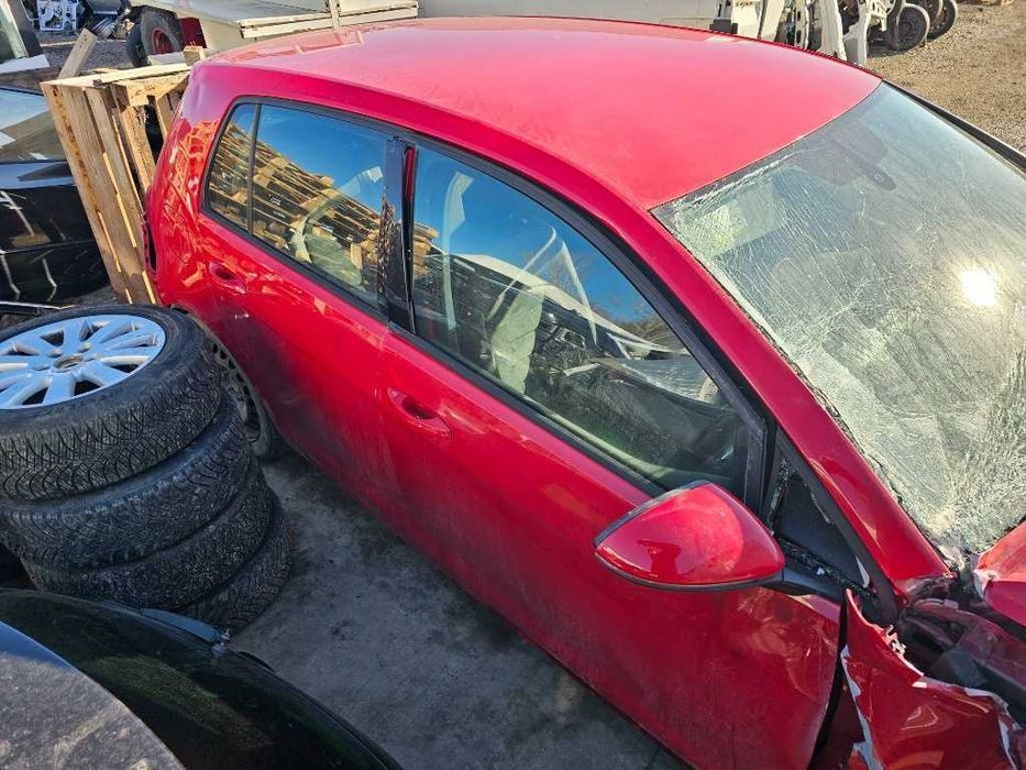 dezmembrez vw golf 7 1.2 cjza 77kw an 2014 volan stanga