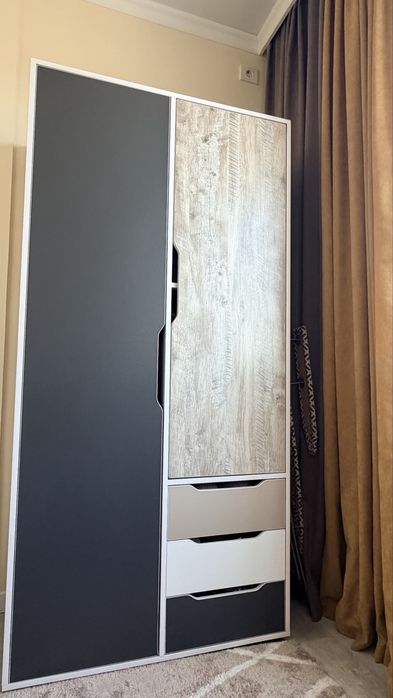 Шкаф для одежды,