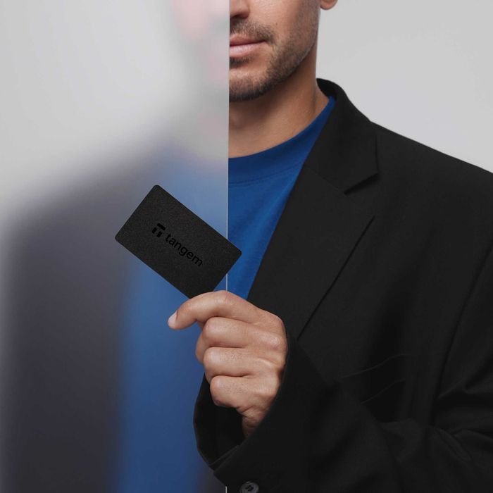 Крипто кошелек Tangem холодный кошелек Black 3-карты