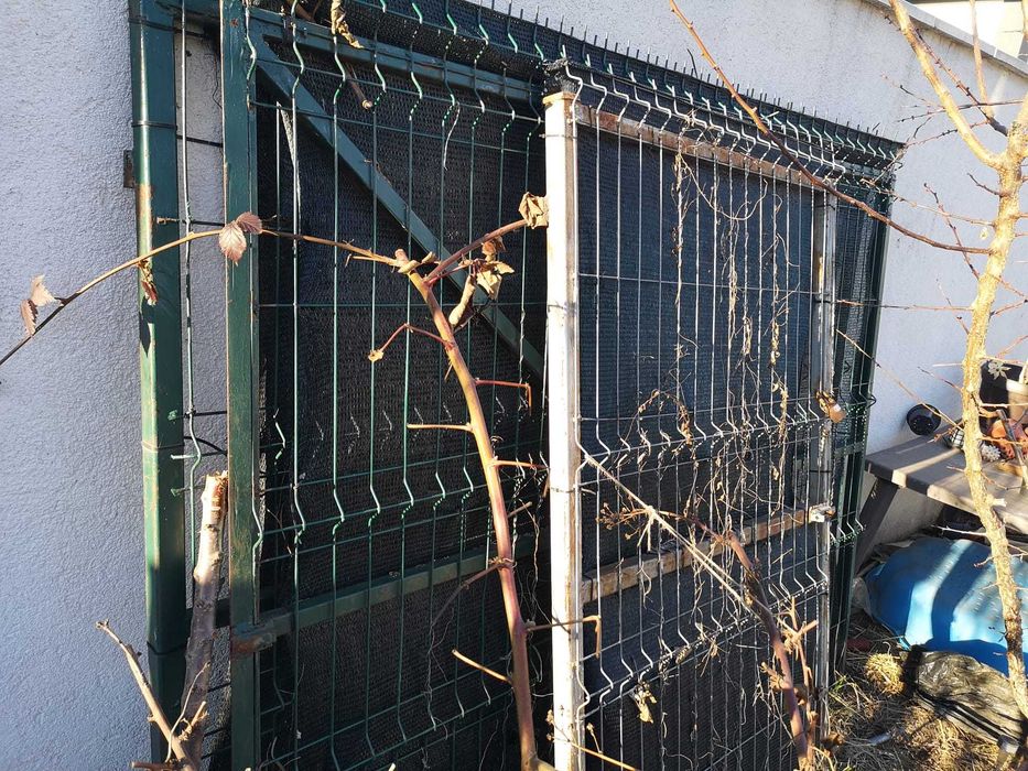 Porti (pietonala + poarta masini)  imprejmuire santier