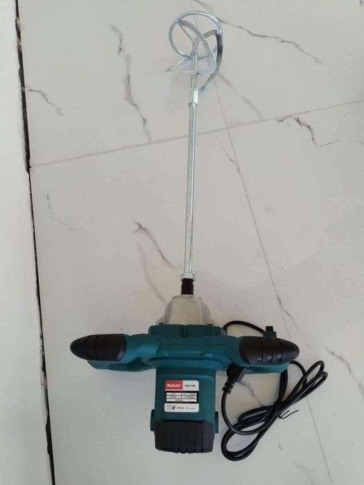 Бъркалка Макита 1200W / 2400W