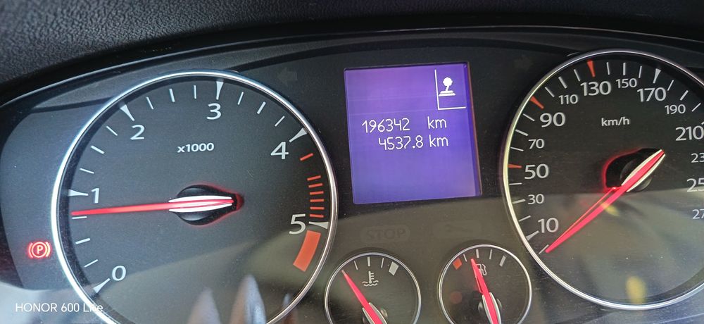 Renault Laguna 3 GT – 2.0 dCi 150 CP – 4Control – 2011
