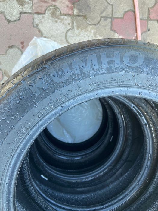 Продам шины Kumho 205/55 R16