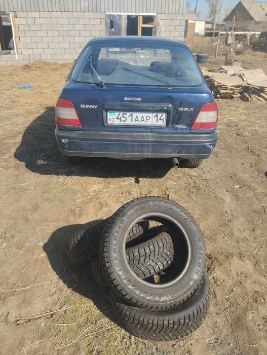 Нисан Санни 1991 года