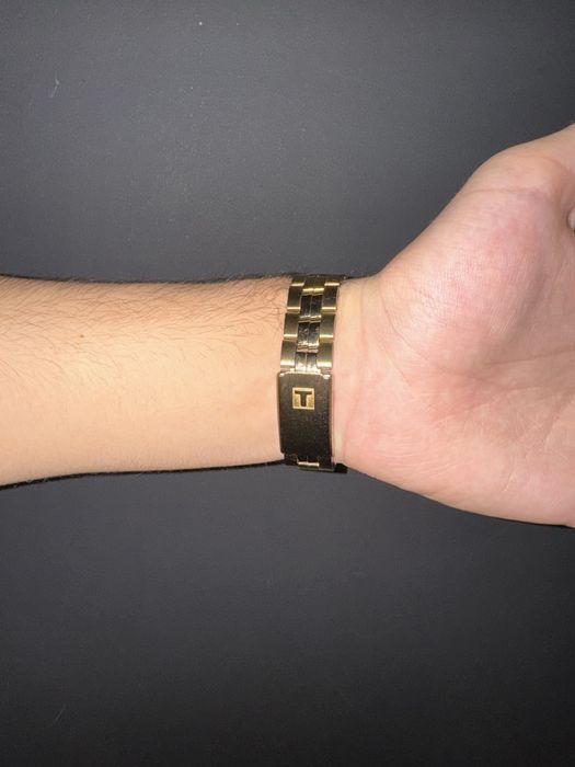 Tissot PR 100 (Quartz) Оригинал