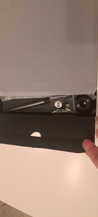 Noua Tableta Grafica Huion HS610