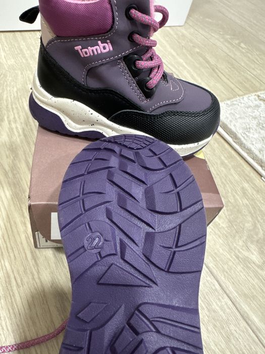 Ботинки для девочки