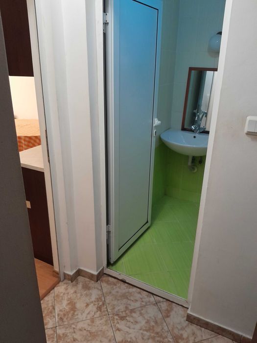 Дава се под наем Двустаен апартамент в с. Царевци, Област Варна - 50 кв.м за 306 € - Снимка #2