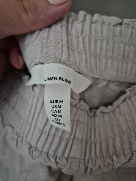 Pantaloni scurţi H&M, mărime M, stare impecabilă